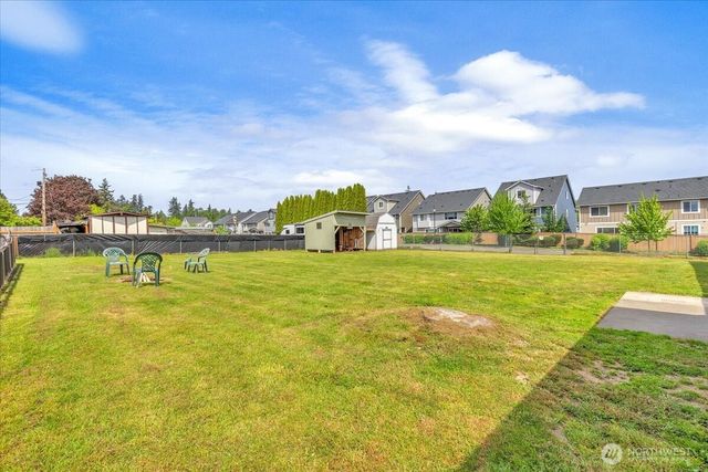 27205 124th Avenue SE, Kent, WA 98030