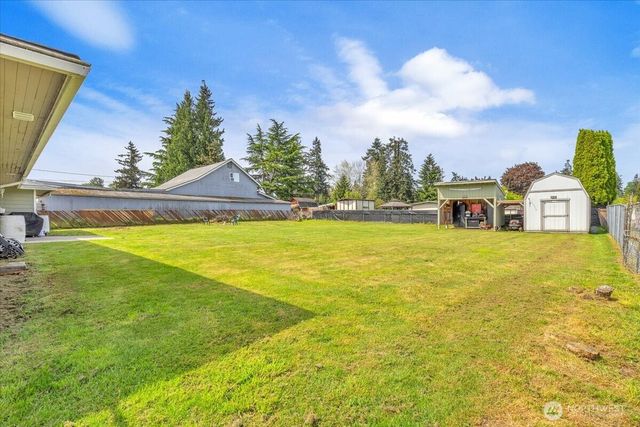 27205 124th Avenue SE, Kent, WA 98030