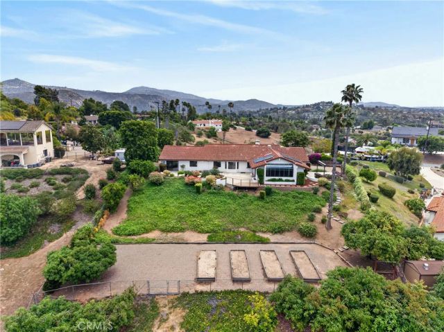 2466 Haas, Escondido, CA 92025