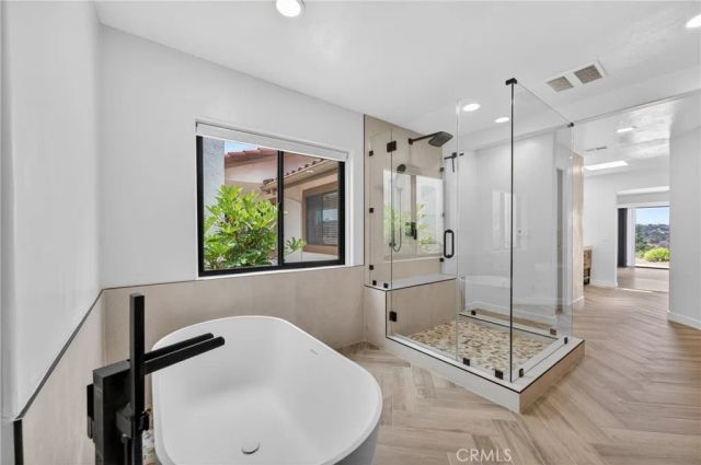 2466 Haas, Escondido, CA 92025