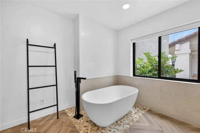 2466 Haas, Escondido, CA 92025