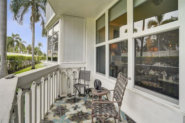 3181 S Ocean Dr 107, Hallandale Beach, FL 33009