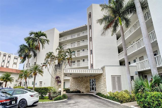 3181 S Ocean Dr 107, Hallandale Beach, FL 33009