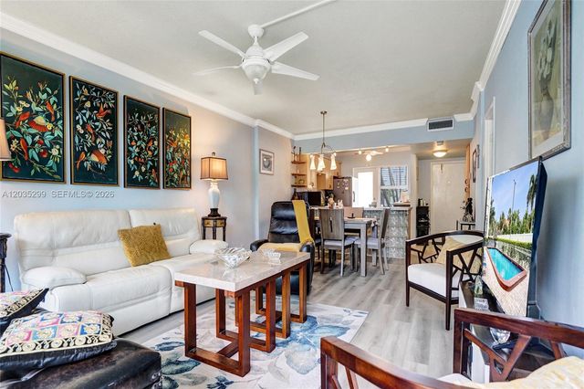 3181 S Ocean Dr 107, Hallandale Beach, FL 33009
