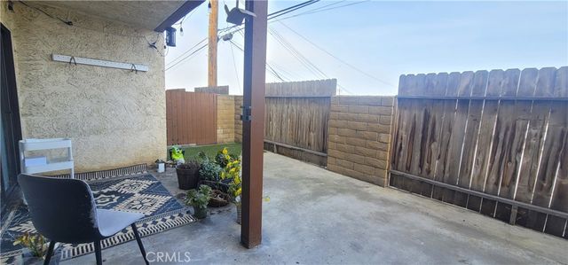 7735 Newman Avenue 104, Huntington Beach, CA 92647