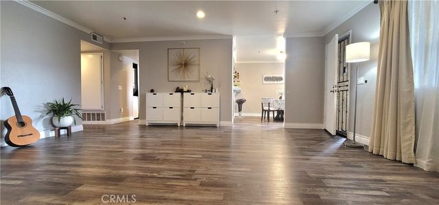 7735 Newman Avenue 104, Huntington Beach, CA 92647