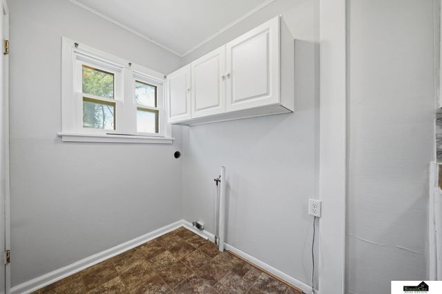 4300 N 61st Street, Lincoln, NE 68507