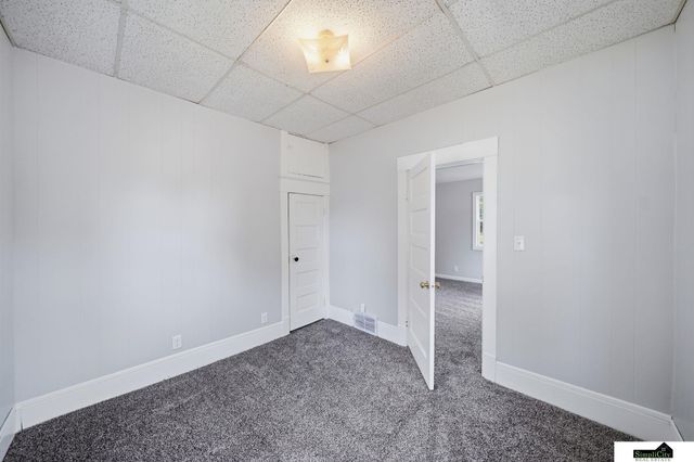 4300 N 61st Street, Lincoln, NE 68507
