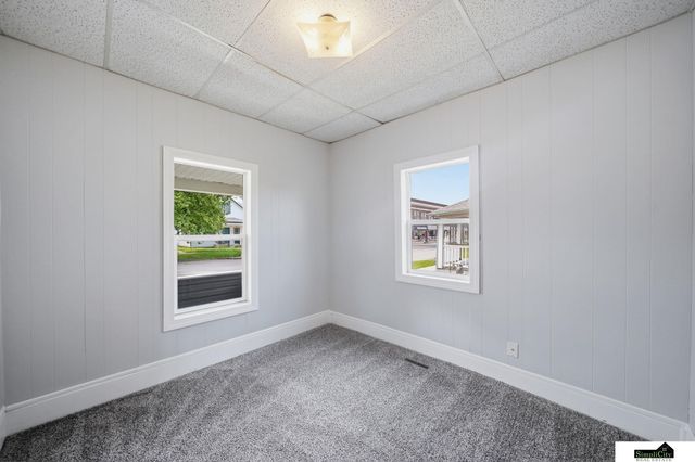 4300 N 61st Street, Lincoln, NE 68507
