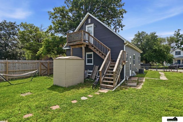4300 N 61st Street, Lincoln, NE 68507