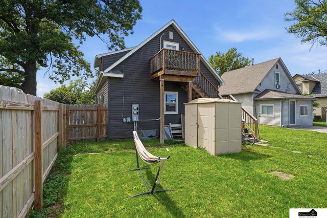 4300 N 61st Street, Lincoln, NE 68507