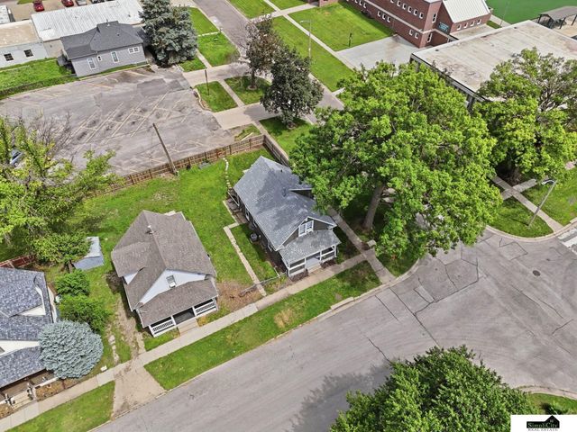 4300 N 61st Street, Lincoln, NE 68507