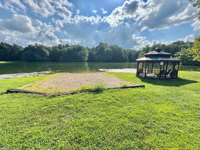 1805 S County Road 400 W, Greencastle, IN 46135