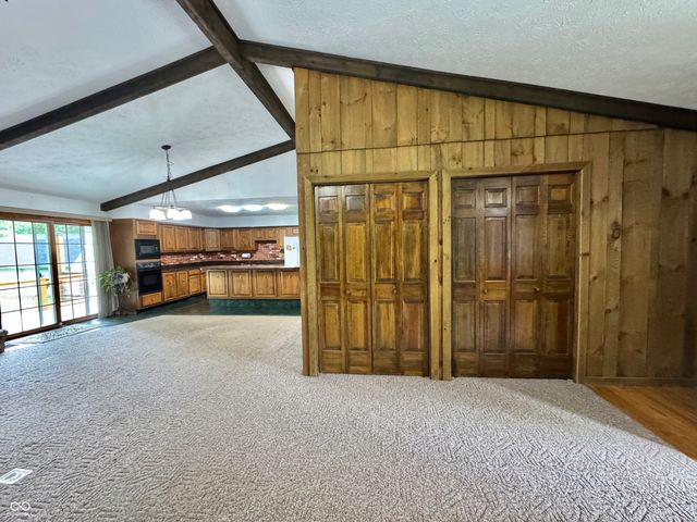 1805 S County Road 400 W, Greencastle, IN 46135