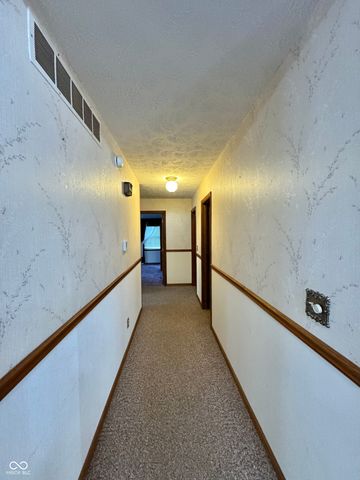 1805 S County Road 400 W, Greencastle, IN 46135
