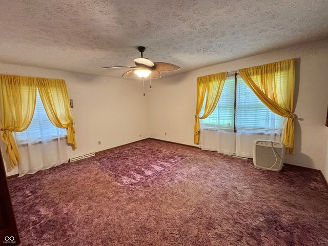 1805 S County Road 400 W, Greencastle, IN 46135