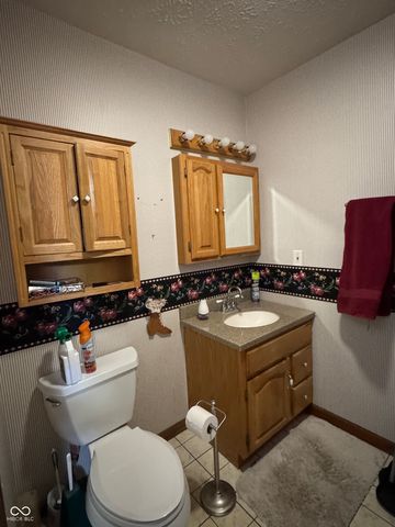 1805 S County Road 400 W, Greencastle, IN 46135