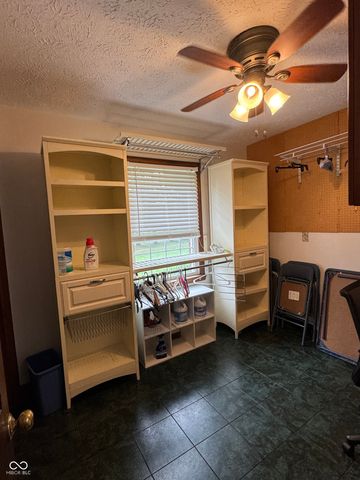 1805 S County Road 400 W, Greencastle, IN 46135