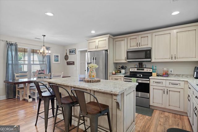 413 Beamer Road, Calhoun, GA 30701