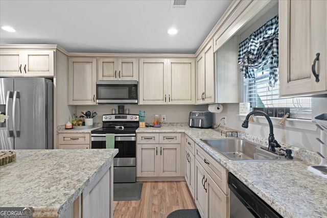 413 Beamer Road, Calhoun, GA 30701