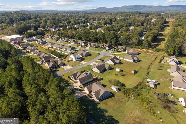 413 Beamer Road, Calhoun, GA 30701