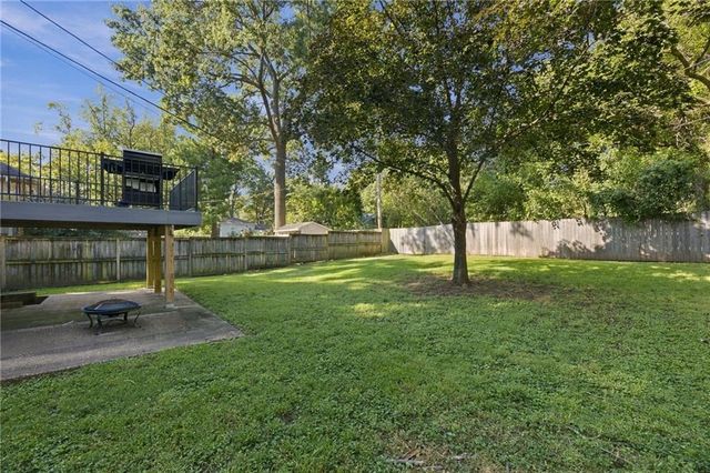 6624 Marty Street, Overland Park, KS 66202