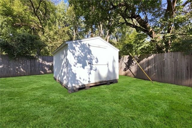 6624 Marty Street, Overland Park, KS 66202