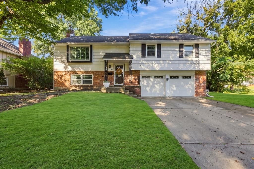 6624 Marty Street, Overland Park, KS 66202