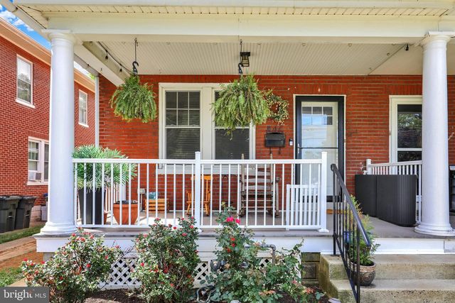 846 PLEASURE RD, Lancaster, PA 17601