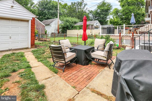 846 PLEASURE RD, Lancaster, PA 17601