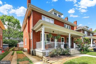 846 PLEASURE RD, Lancaster, PA 17601