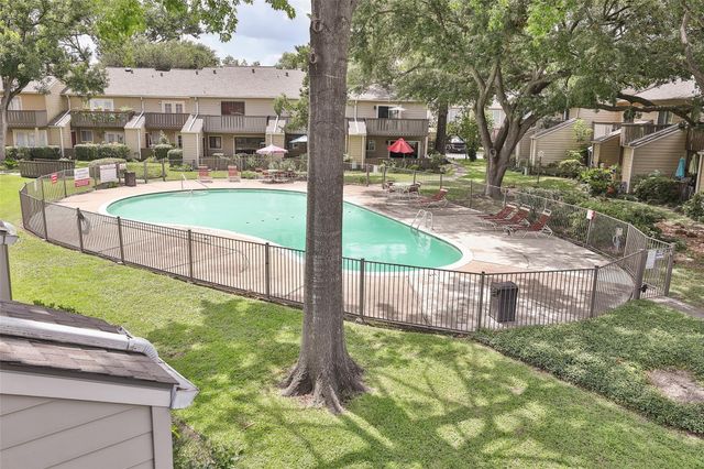 5005 Georgi Lane 167, Houston, TX 77092