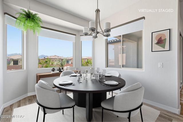 878 N Astronomer Lane, Green Valley, AZ 85614