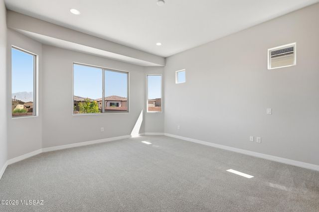 878 N Astronomer Lane, Green Valley, AZ 85614