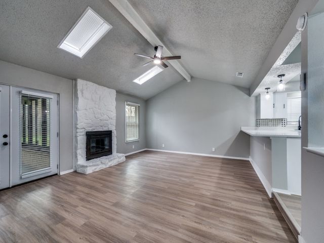 5402 Holly Trail, Arlington, TX 76016