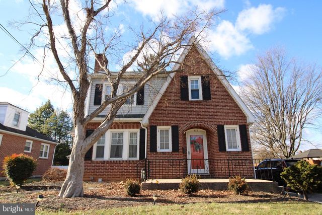 118 N ROCKBURN ST, York, PA 17402