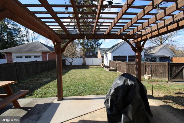 118 N ROCKBURN ST, York, PA 17402