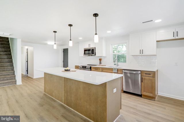 782 N CREEK RD, West Chester, PA 19380