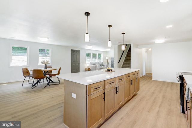 782 N CREEK RD, West Chester, PA 19380
