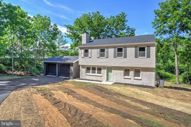 782 N CREEK RD, West Chester, PA 19380