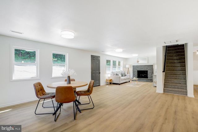 782 N CREEK RD, West Chester, PA 19380