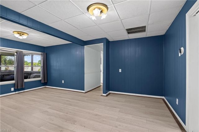 7205 Madison AVE, Newport News, VA 23605