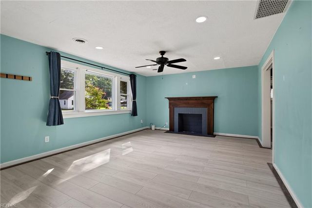 7205 Madison AVE, Newport News, VA 23605