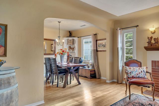 322 N Santa Ana Ave, Modesto, CA 95354