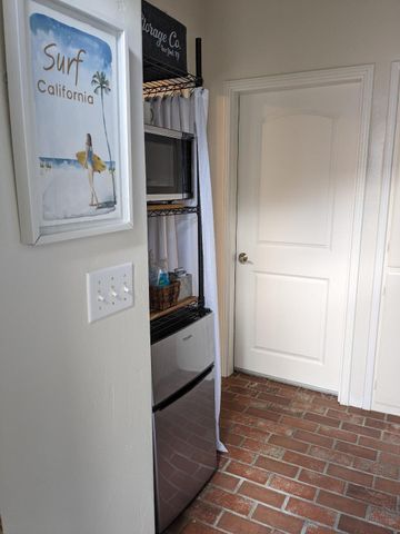 322 N Santa Ana Ave, Modesto, CA 95354