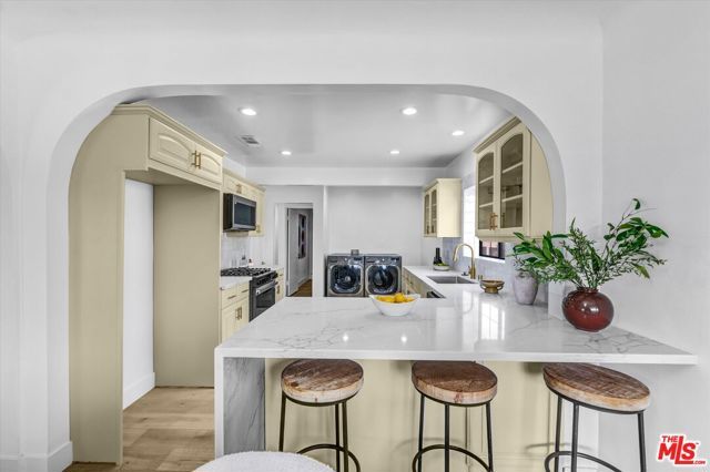 5349 Allan Street, Los Angeles, CA 90032