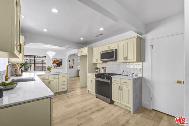 5349 Allan Street, Los Angeles, CA 90032