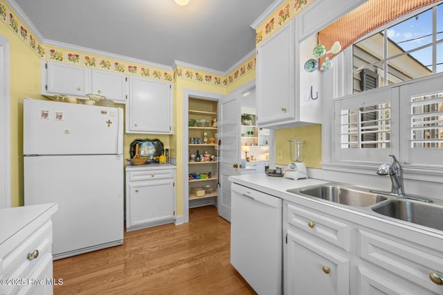 6000 May Boulevard, Farmville, NC 27828