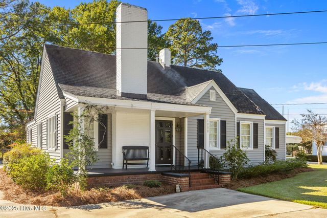 6000 May Boulevard, Farmville, NC 27828