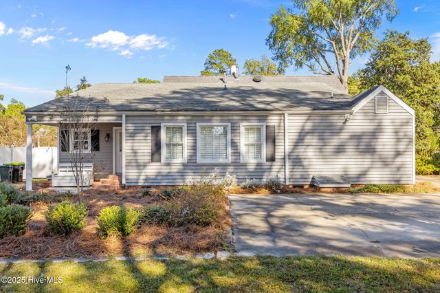 6000 May Boulevard, Farmville, NC 27828